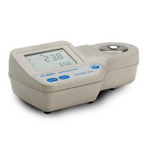 Refractometer